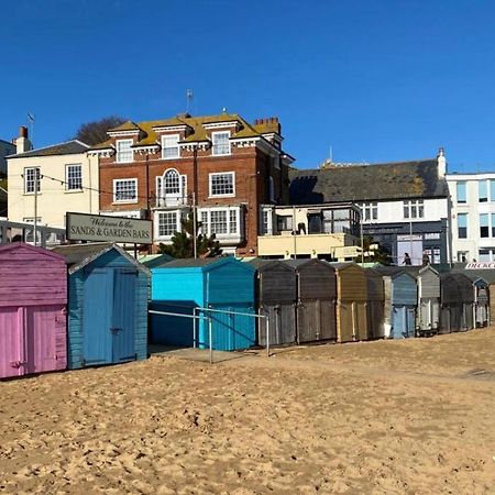 Ashton Mews - In The Heart Of Broadstairs Exterior foto